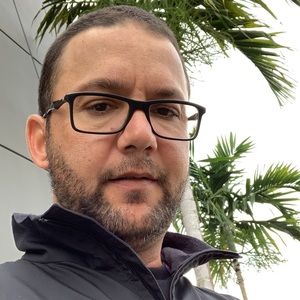 Meet your Posher, Alain